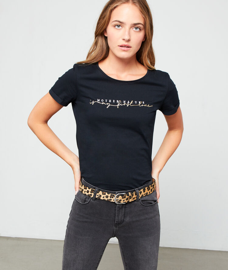 Camiseta ‘mother nature is my first love’ negro.