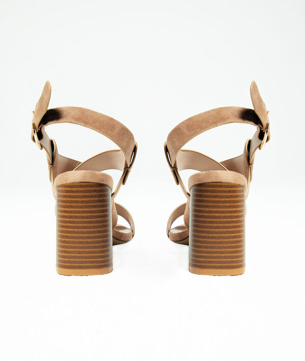 Sandalias de talón efecto ante Sandalias de talón efecto ante