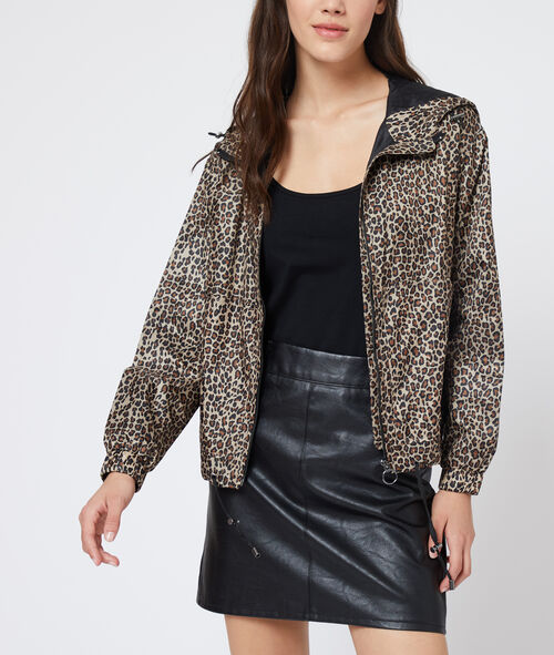Chaqueta tipo bomber estampado de leopardo Chaqueta tipo bomber estampado de leopardo