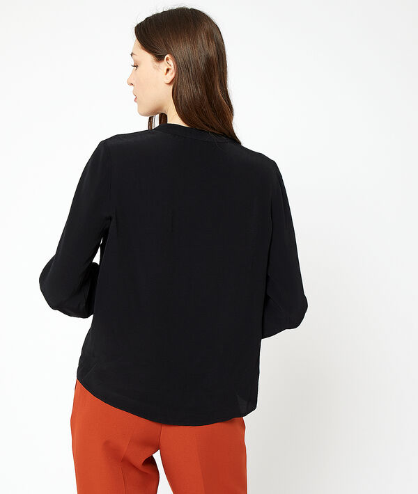 Blusa abotonada Blusa abotonada