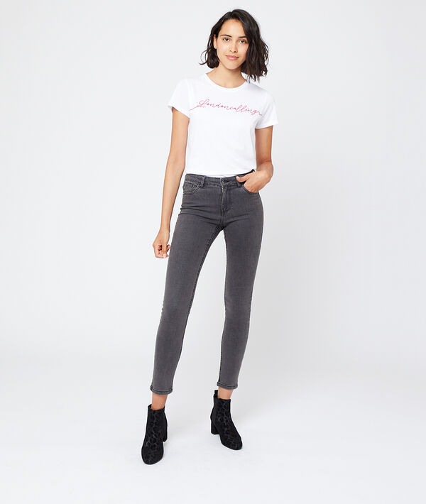 Camiseta bordada ‘London Calling’ Camiseta bordada ‘London Calling’