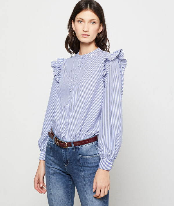 Camisa con volantes y rayas Camisa con volantes y rayas