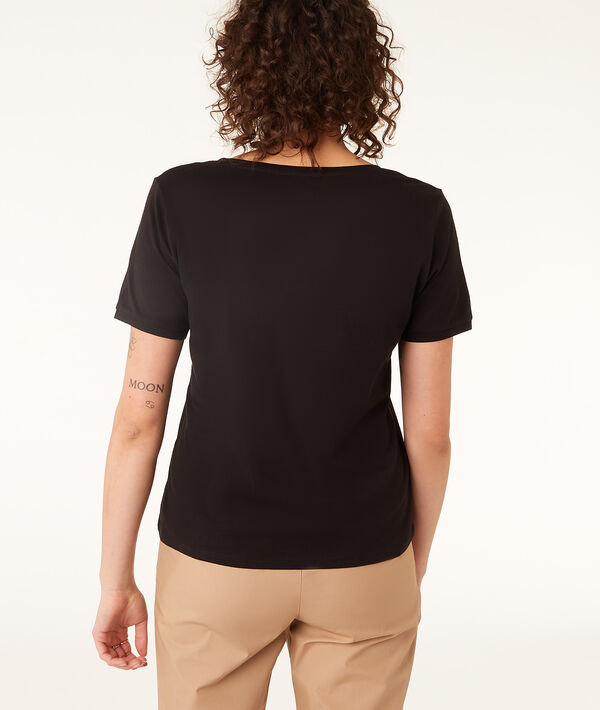 Camiseta lisa escote en V Camiseta lisa escote en V