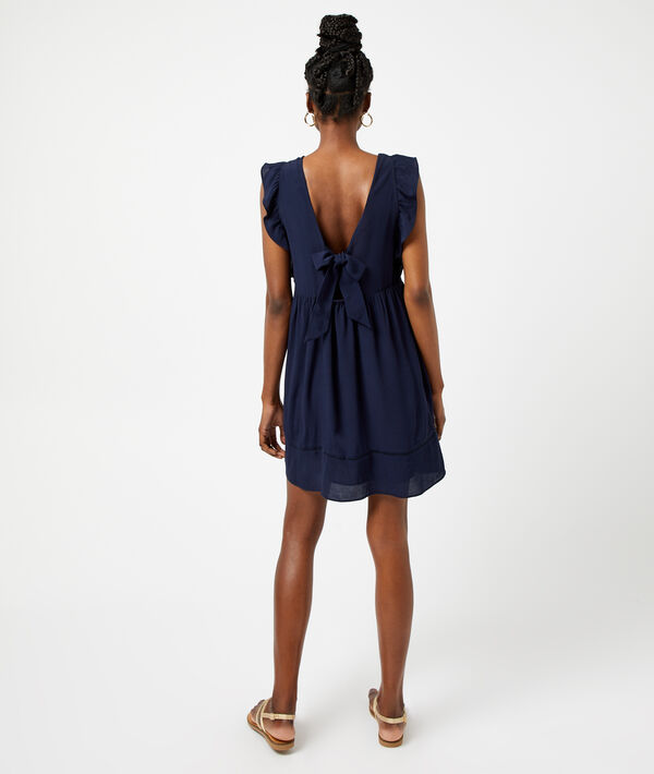 Vestido con volantes Vestido con volantes