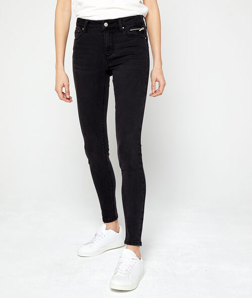 Pantalón vaquero pitillo Pantalón vaquero pitillo