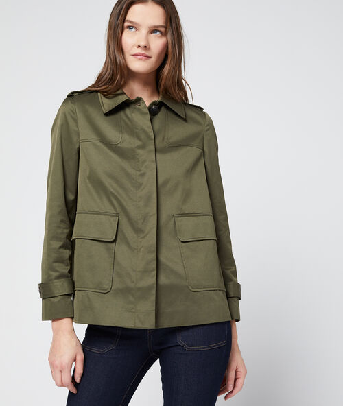 Chaqueta corta con botones c.caqui.
