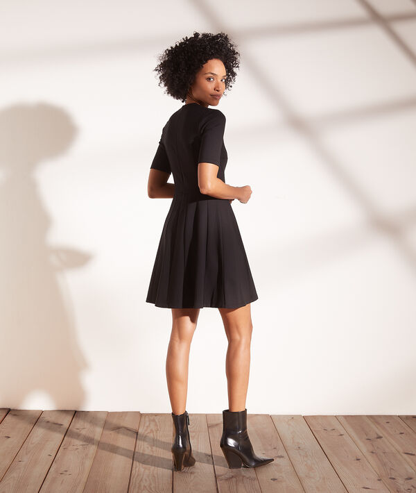 Vestido escote en V 2 en 1 Vestido escote en V 2 en 1