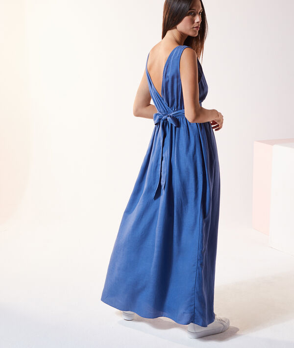 Vestido largo, espalda escote cruzado Vestido largo, espalda escote cruzado