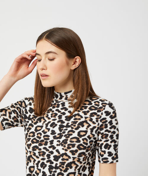 Top fino con estampado de leopardo c.beige.