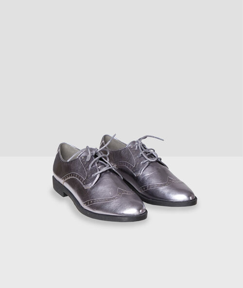 Zapatos con cordones plateados Zapatos con cordones plateados