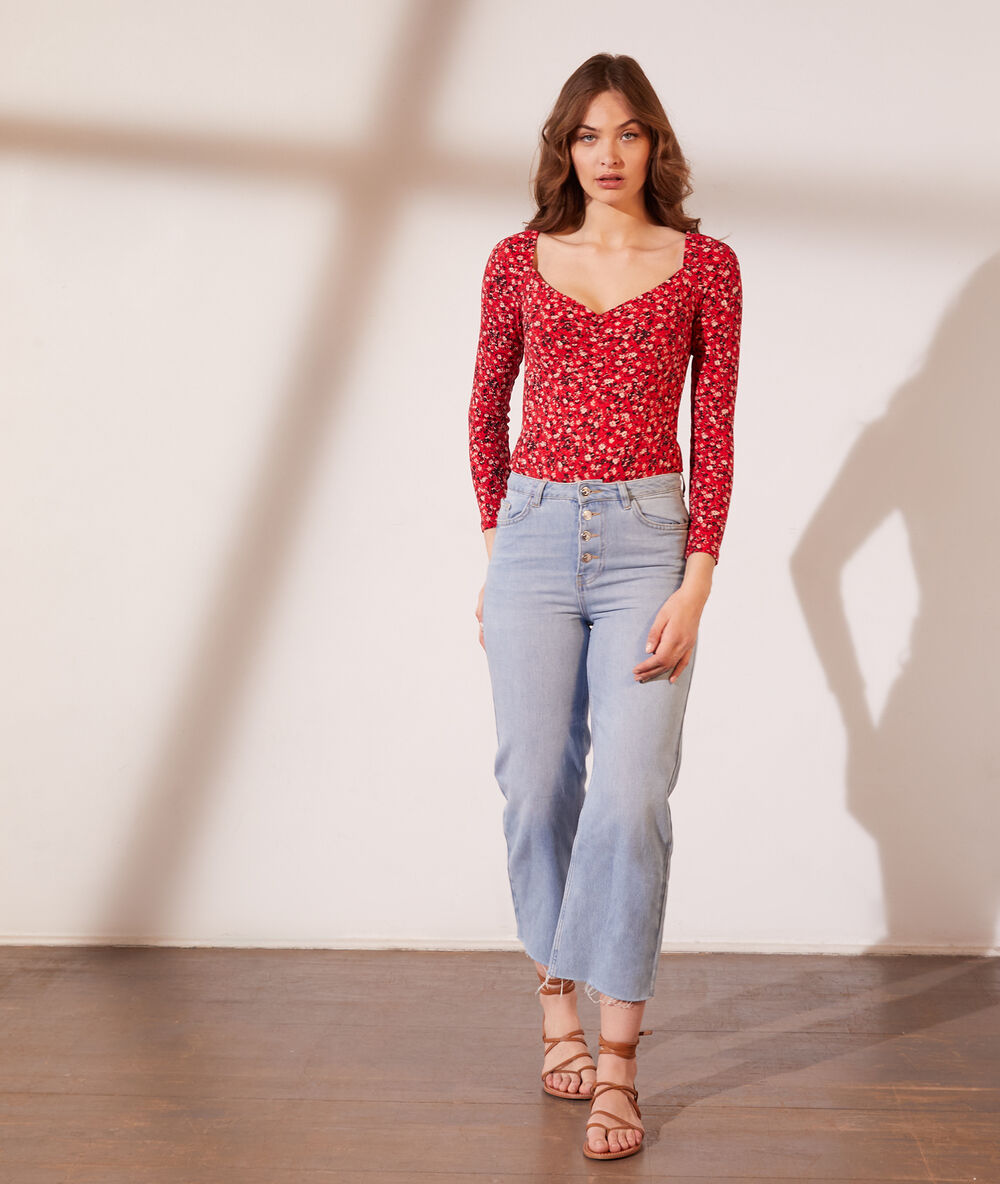 Body manga larga estampado floral rojo.
