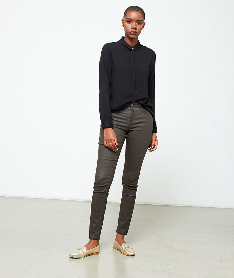 Camisa vaporosa negro.