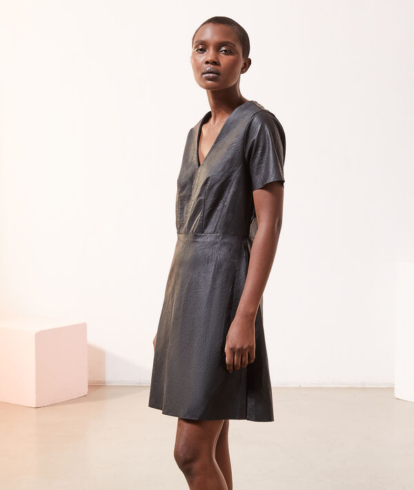 Vestido corto efecto piel Vestido corto efecto piel