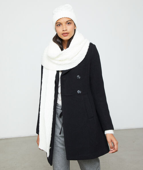 &Eacute;charpe c&ocirc;tel&eacute;e ecru.