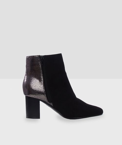 Botines con tacón dos texturas negro.