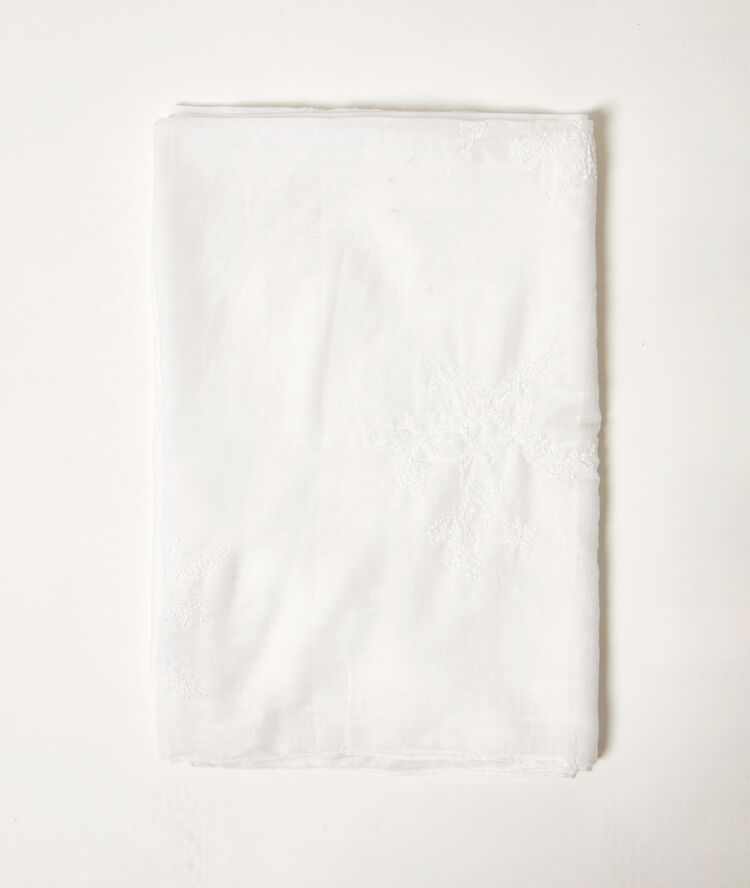 Pañuelo liso blanco.