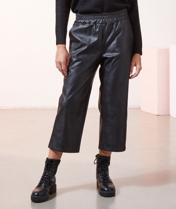 Pantalón 7/8, efecto piel Pantalón 7/8, efecto piel