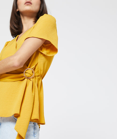 Blusa cruzada con hebilla c.curry.