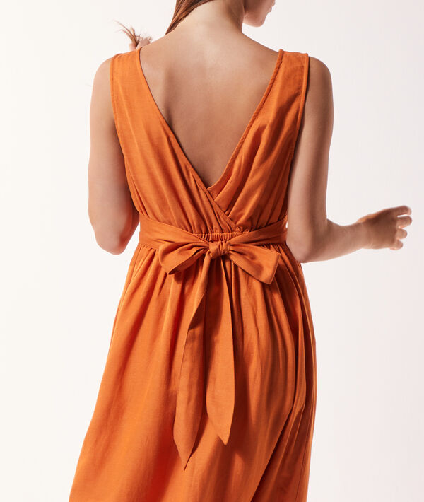 Vestido largo, espalda escote cruzado Vestido largo, espalda escote cruzado