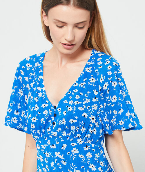 Vestido largo estampado floral azul.