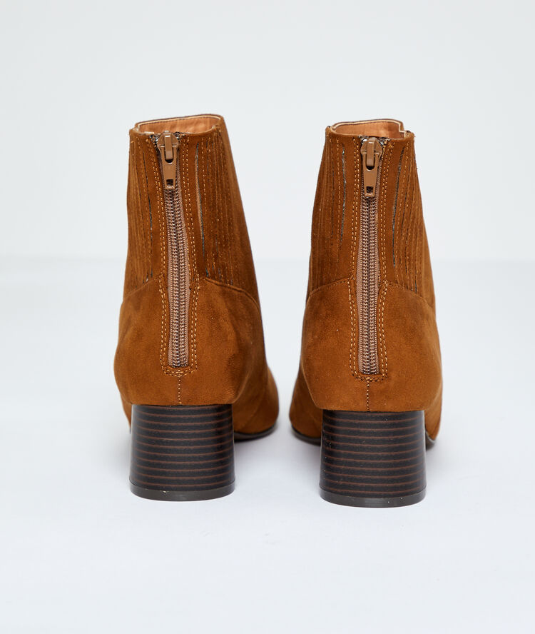 Botines efecto ante tierra.