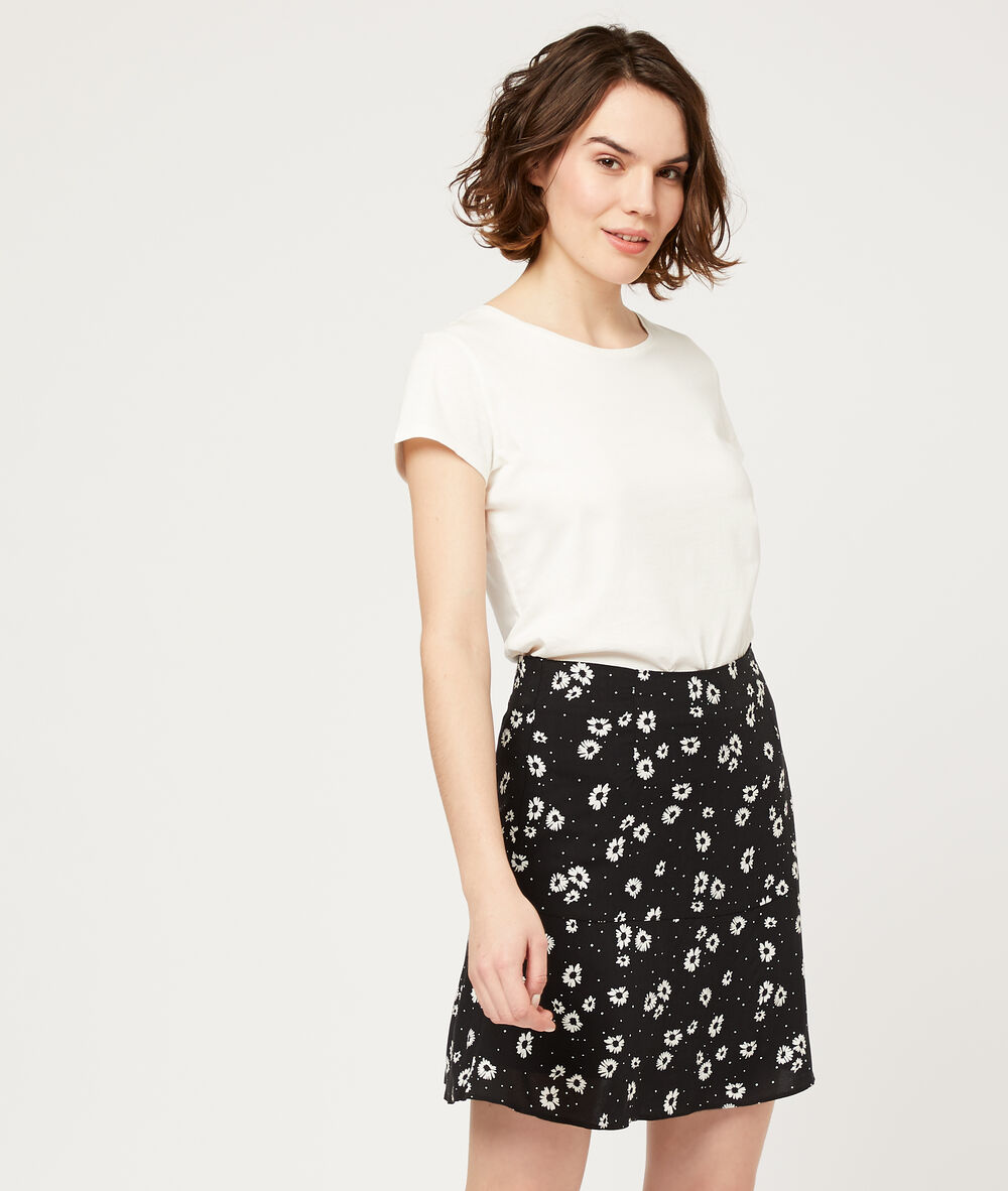 Falda patinadora floral negro.