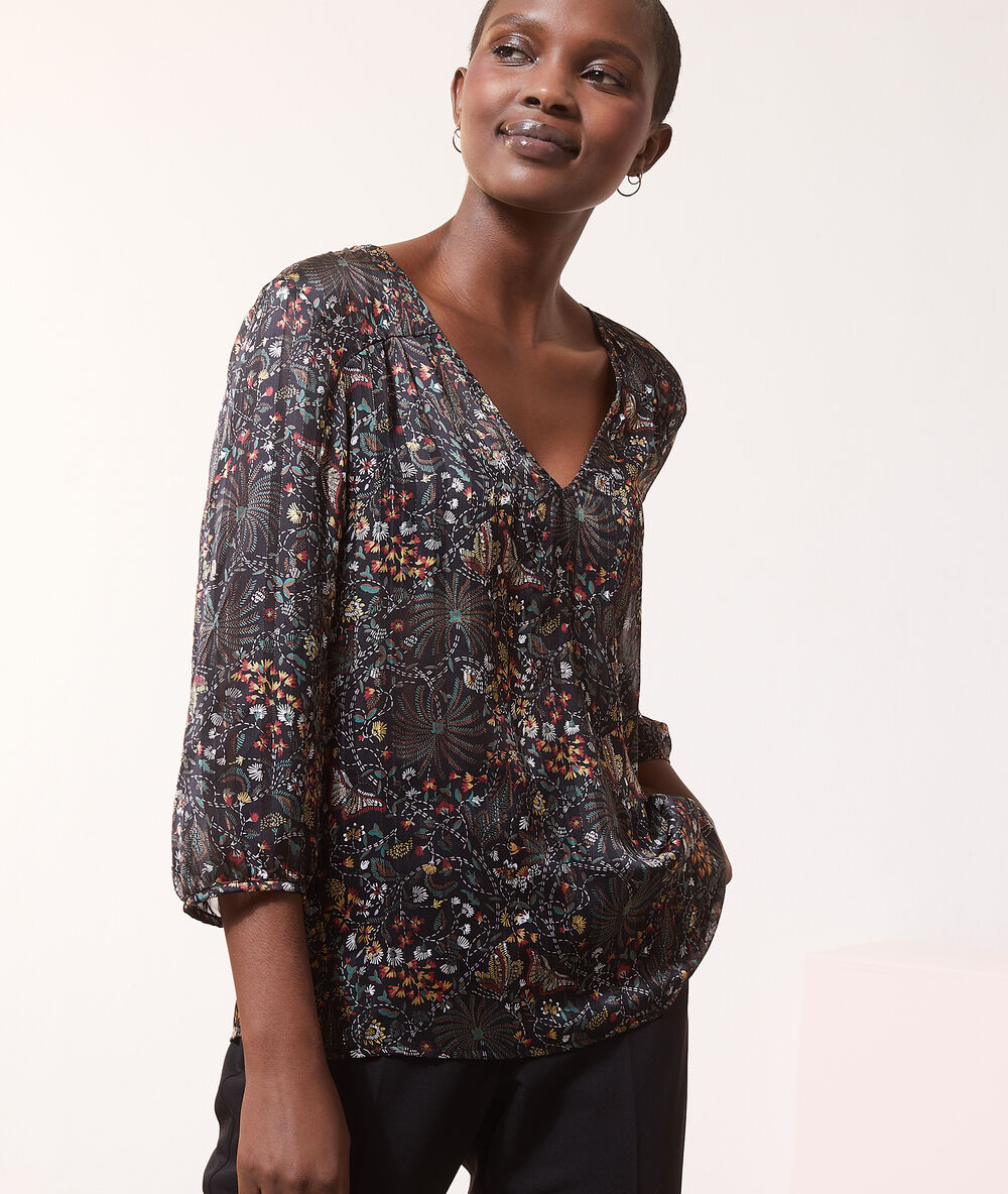 Blusa estampada verde bosque.