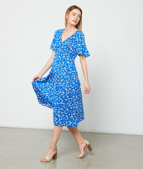 Vestido largo estampado floral azul.