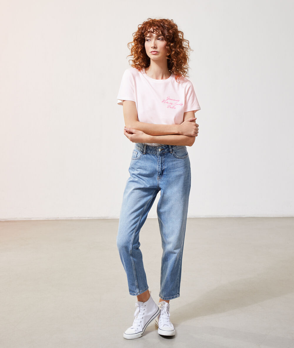 Camiseta con mensaje c.nude.