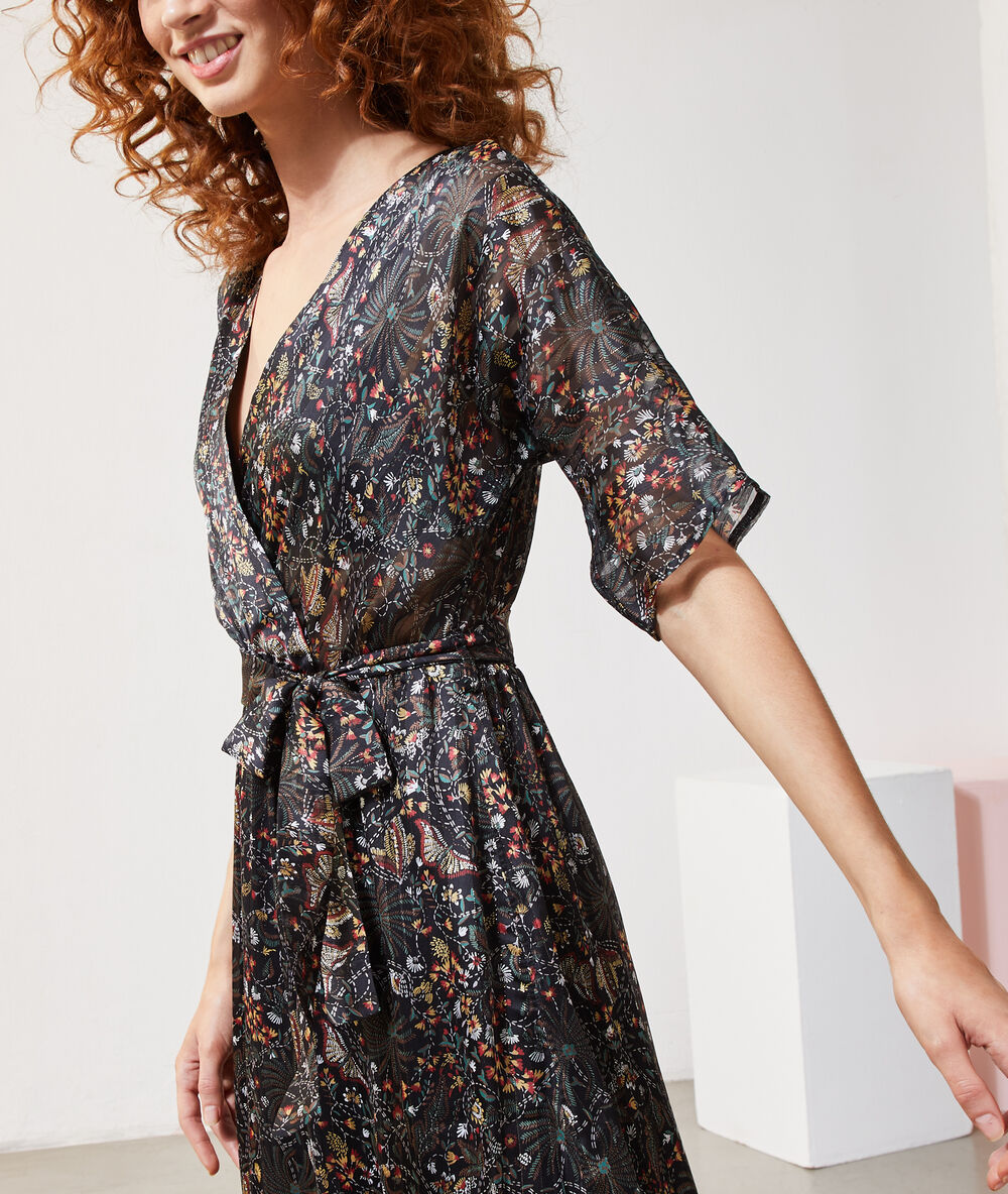 Vestido midi estampado verde bosque.