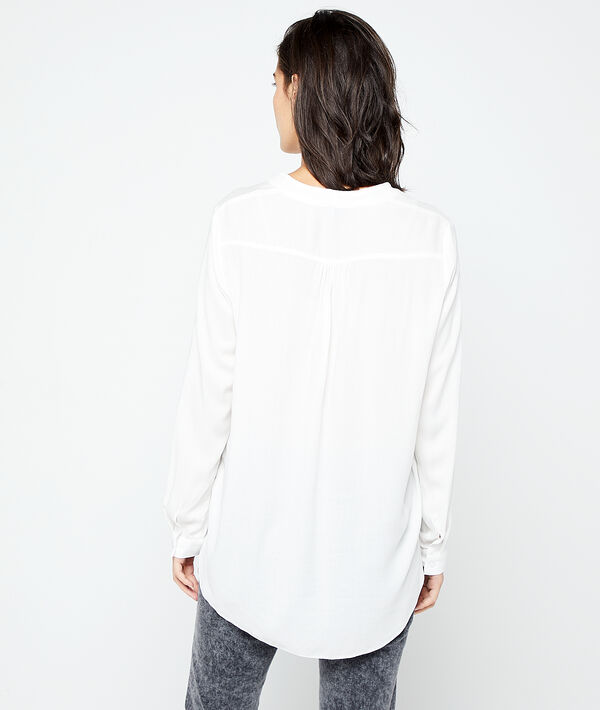 Blusa cuello en V Blusa cuello en V