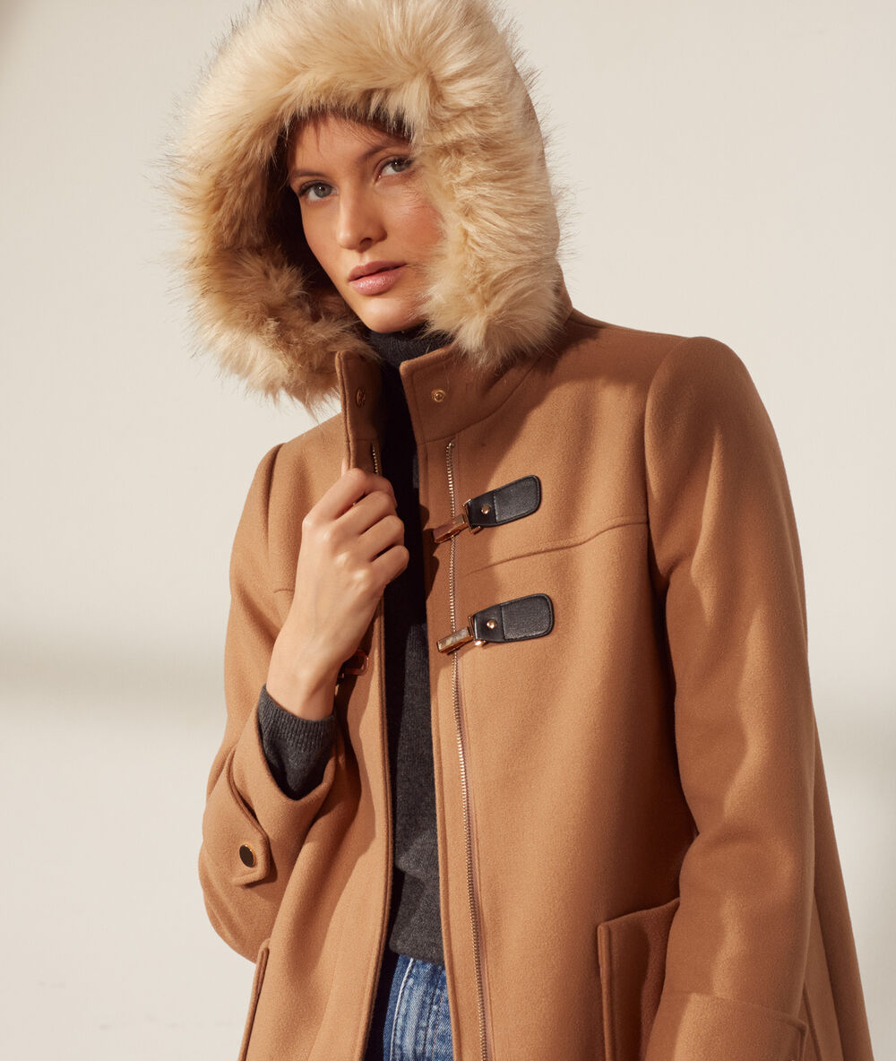 Abrigo con capucha, pelo sintético c.camel.