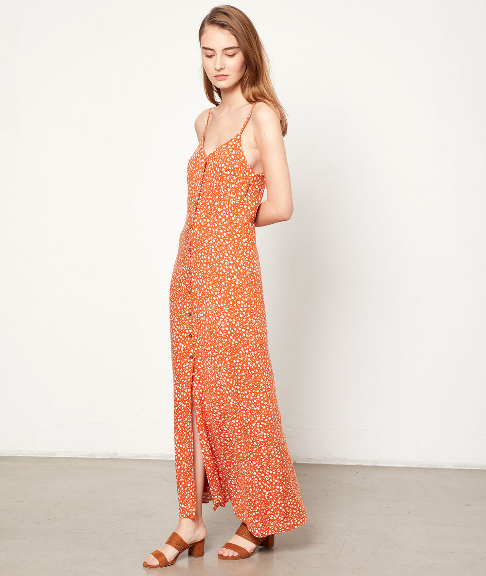 Vestido largo estampado naranja.