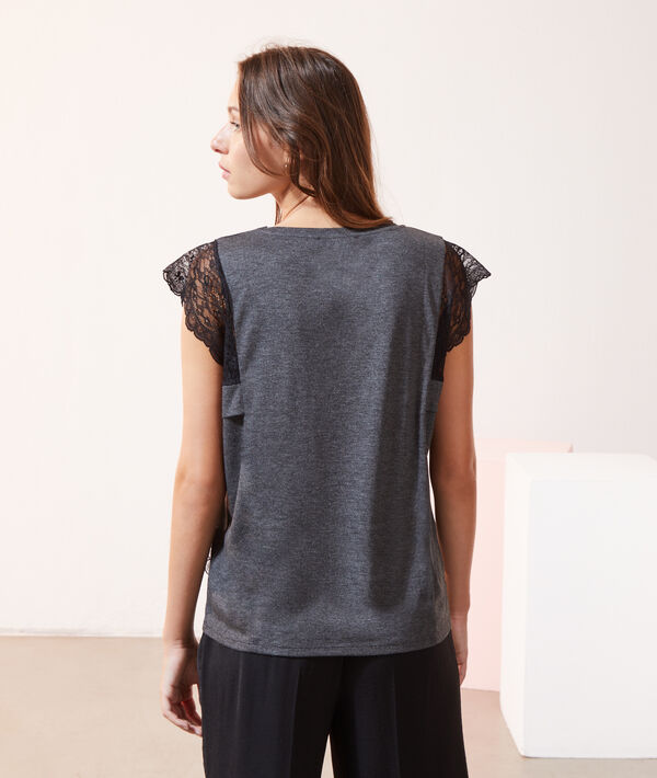 Camiseta con motivos de encaje Camiseta con motivos de encaje
