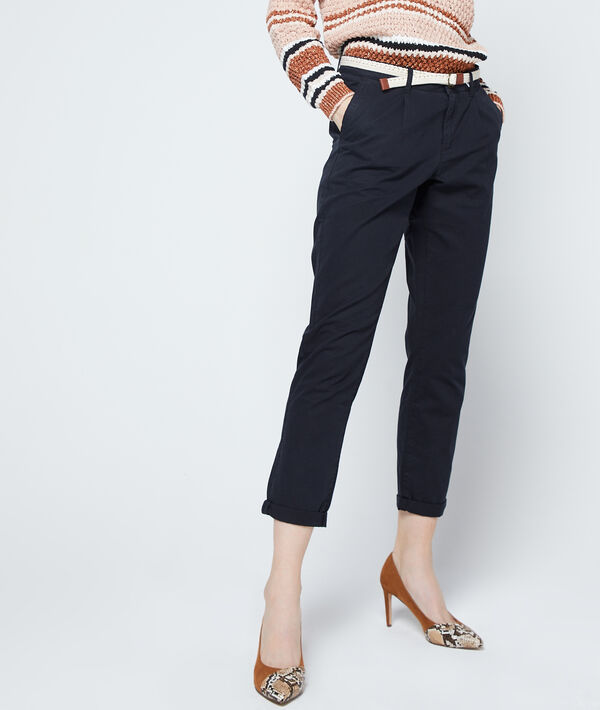 Pantalón chino con cinturón y algodón bio Pantalón chino con cinturón y algodón bio