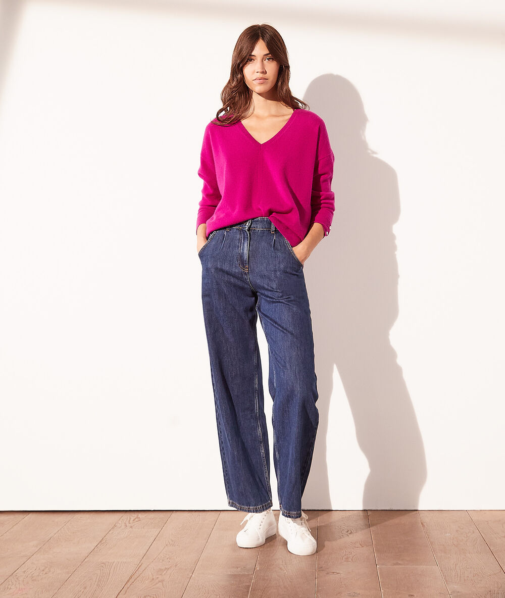 Jersey escote en v cachemira violeta.