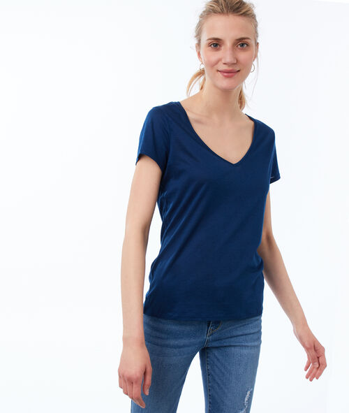 Camiseta lisa escote en V Camiseta lisa escote en V