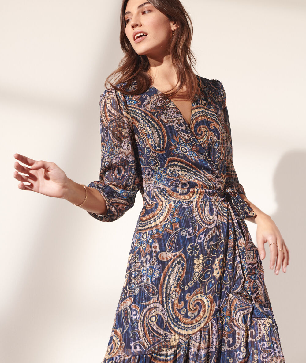 Vestido largo con cinturón y estampado floral bleu marine.