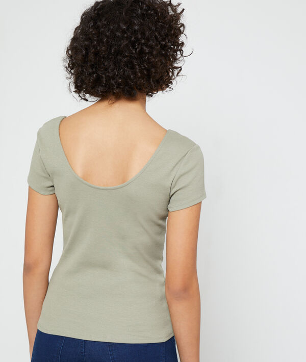 Camiseta abotonada de algodón orgánico Camiseta abotonada de algodón orgánico