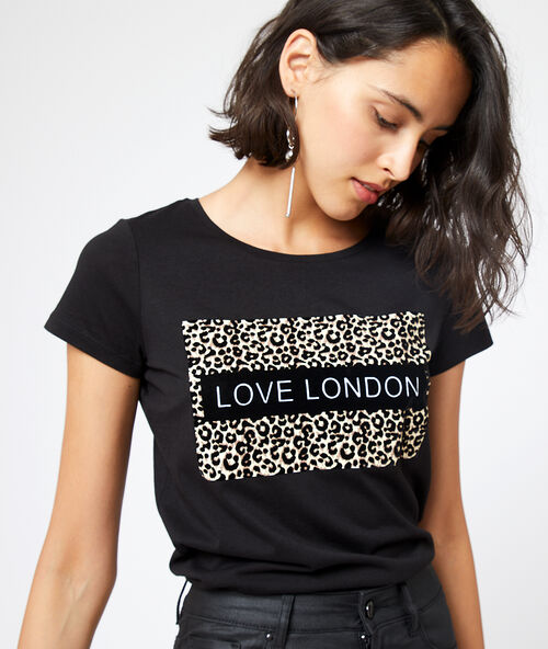 Camiseta 'love london' negro.