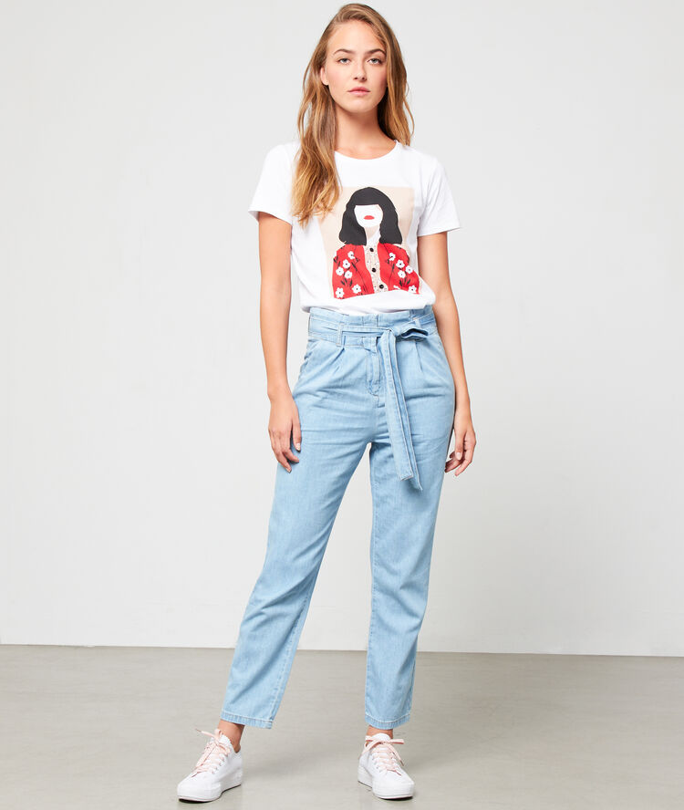 Camiseta serigrafiada de algodón bio blanco.