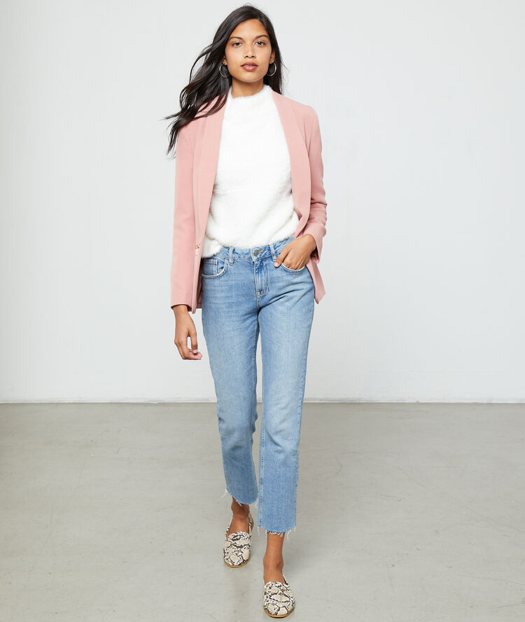 Chaqueta de sastre bolsillos con cremallera rosa.
