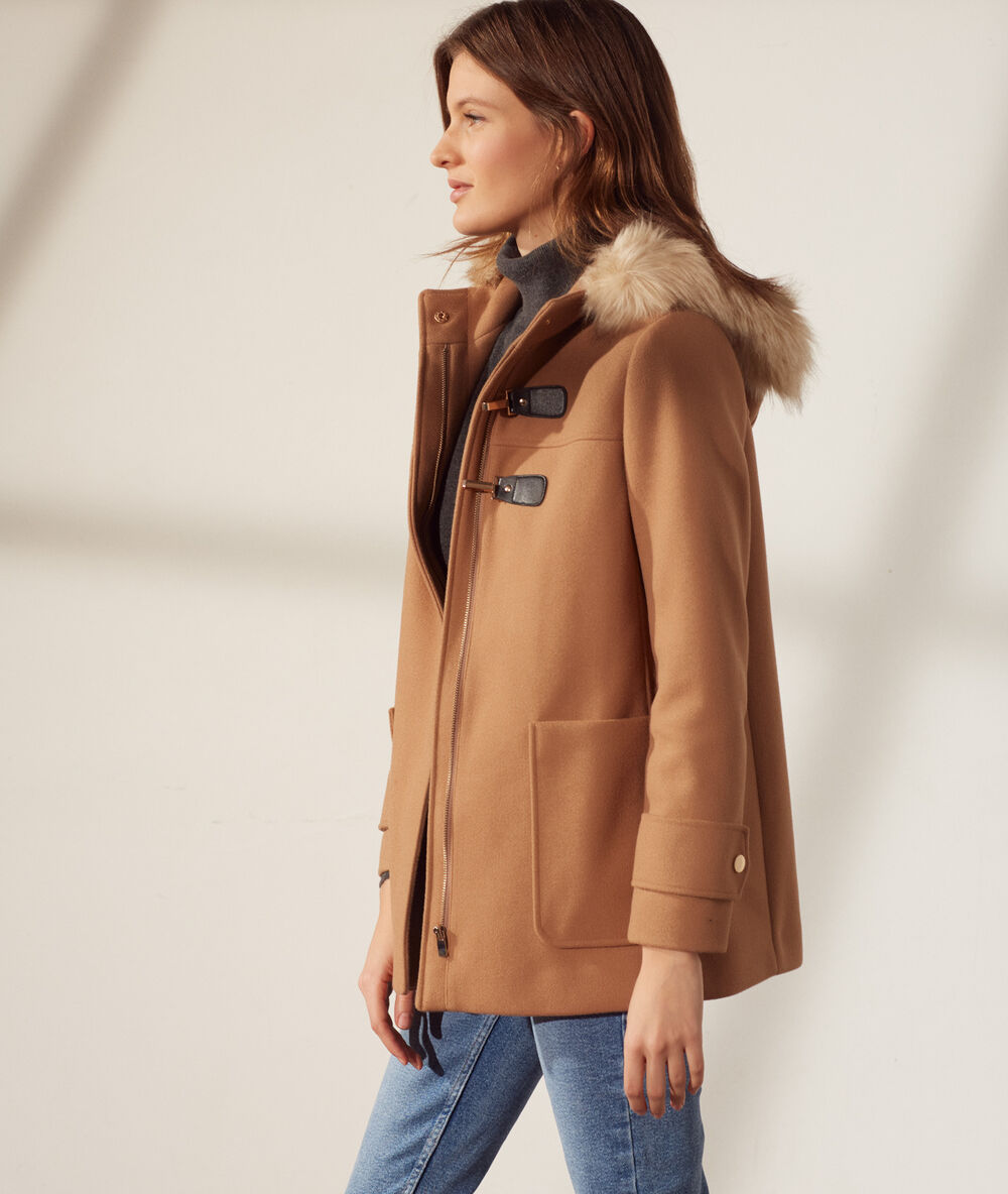 Abrigo con capucha, pelo sintético c.camel.