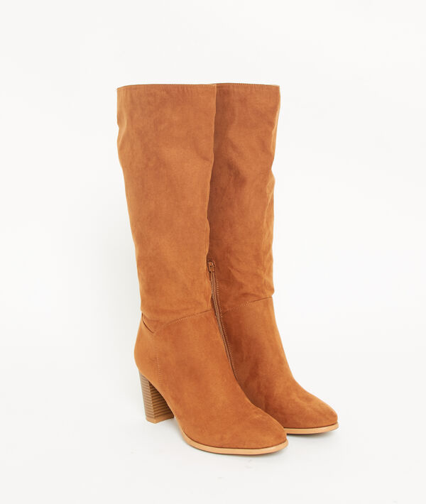 Botas de tacón efecto ante Botas de tacón efecto ante