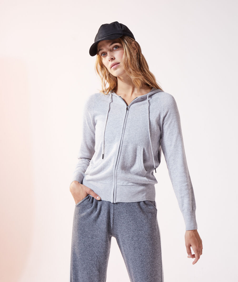 Chaqueta con capucha jaspeada c.gris jaspeado claro.