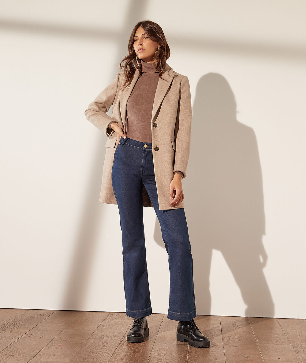 Manteau coupe droite taupe.