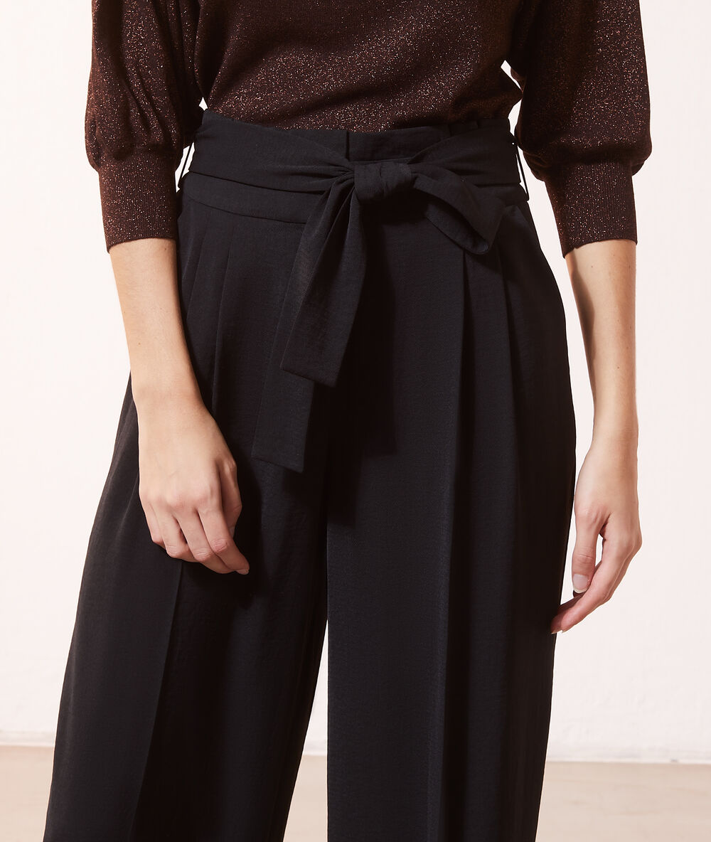 Pantalon large à nouer noir.