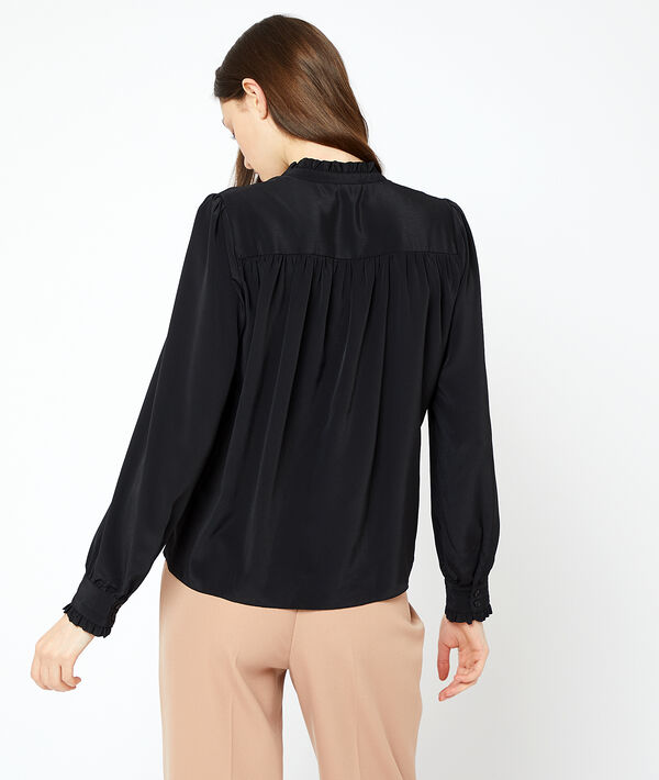 Camisa cuello con volantes Camisa cuello con volantes