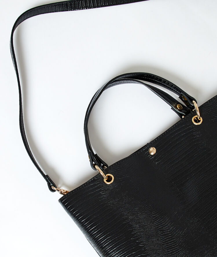 Bolso capazo efecto serpiente negro.