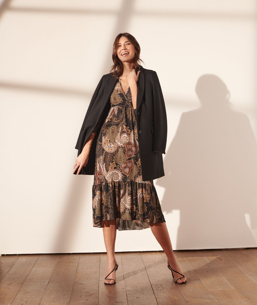 Robe longue imprimé fleuri noir.